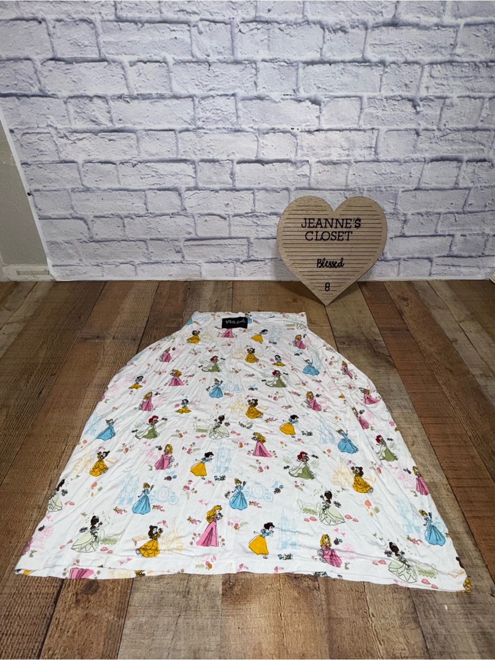 Milk Snob Disney Baby The Original 5-in-1 Cover Nursing Cover, White/Multicolor